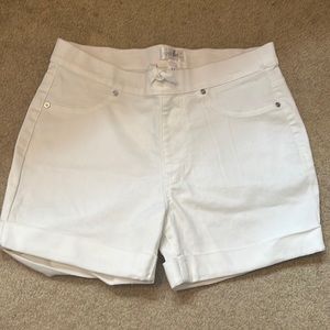 White stretch denim jean shorts